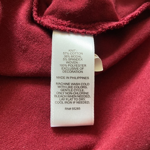 Express Deep Red Top - Picture 6 of 6